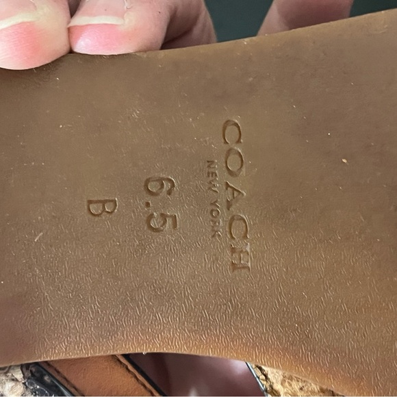 Bundle set of 2 sandals - Picture 8 of 13